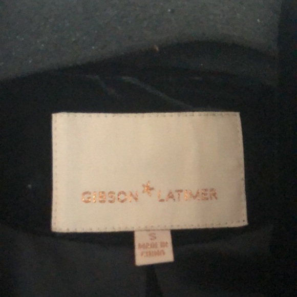 NWOT black velvet cropped blazer - Picture 2 of 2